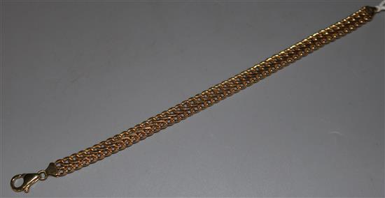A 9ct gold double curb link bracelet, 7.75in.